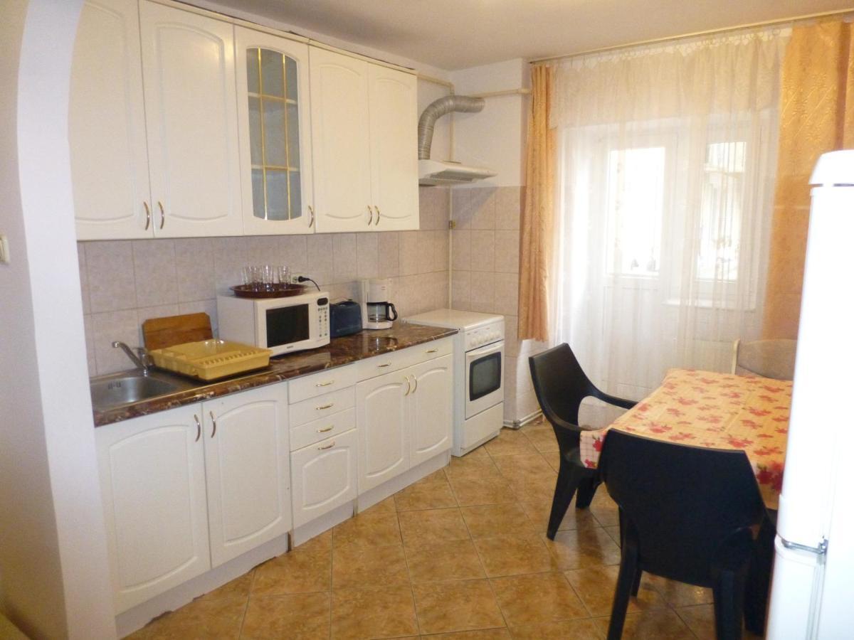 Apartament Zippi Republicii Rhbm Baia Mare Camera foto